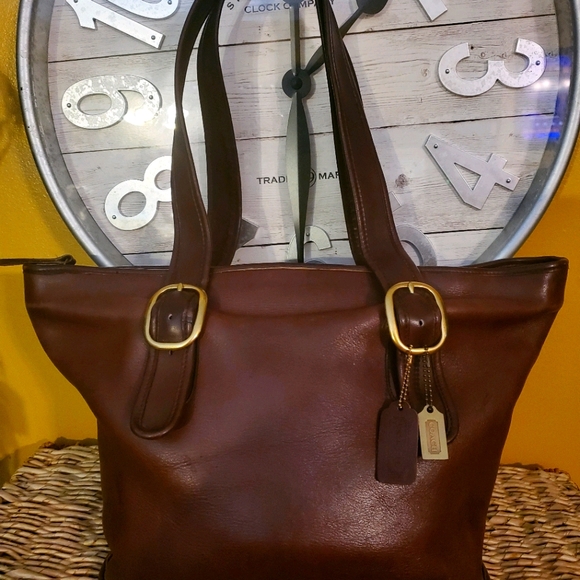 Brown leather Coach purse bag